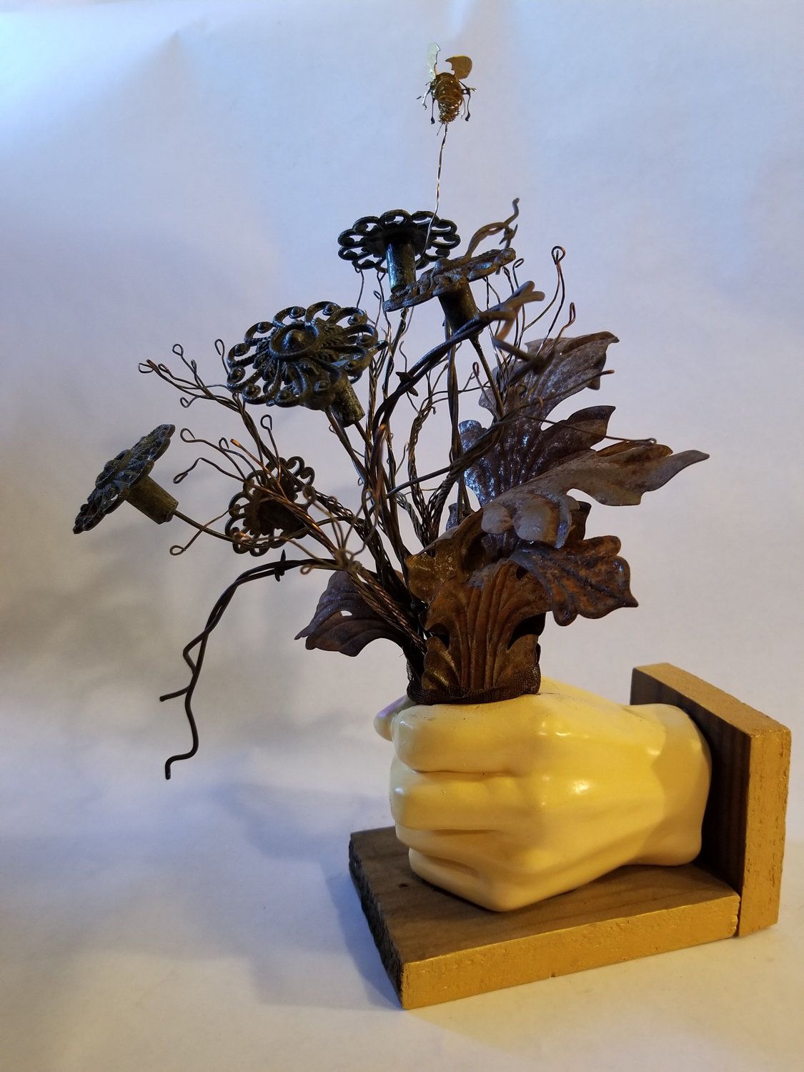 Suzanne Hockstein works with found materials, which are random objects selected to create art, which often includes metals, wood, and other unconventional elements. An exhibition of her work, ‘Ten,' will be on display at An Beal Bocht Cafe throughout February.