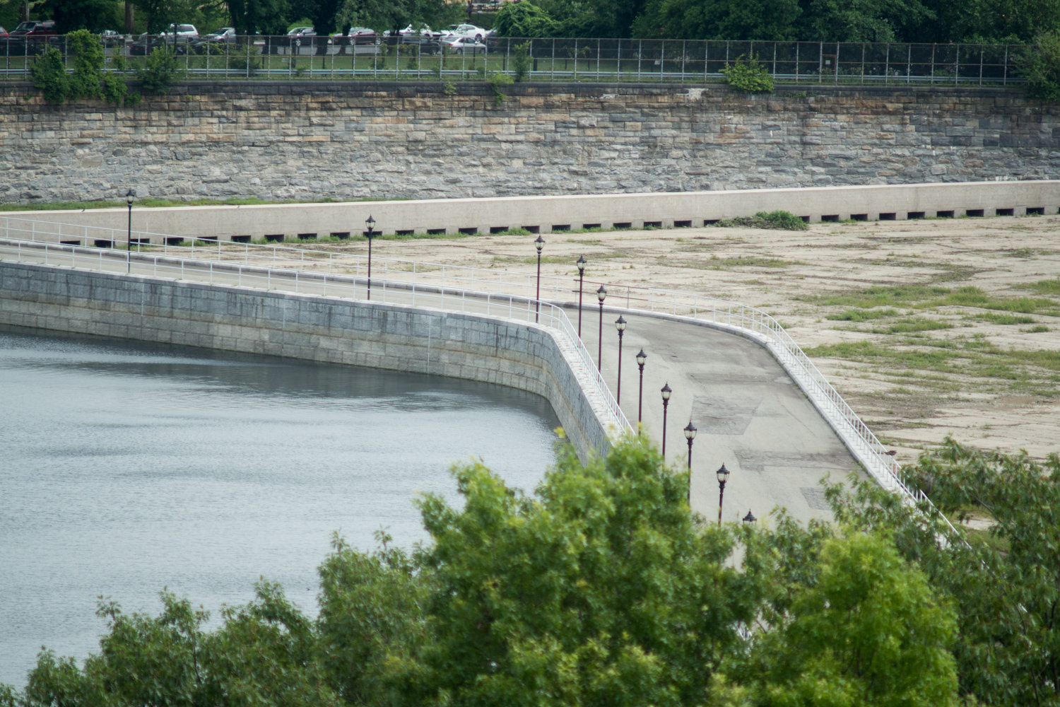 When work on the Jerome Park Reservoir’s south basin is completed, both basins will be full. This might seem like an obvious result, but actually marks a reversal by the city’s environmental protection department, which  had initially planned to keep the north basin empty.