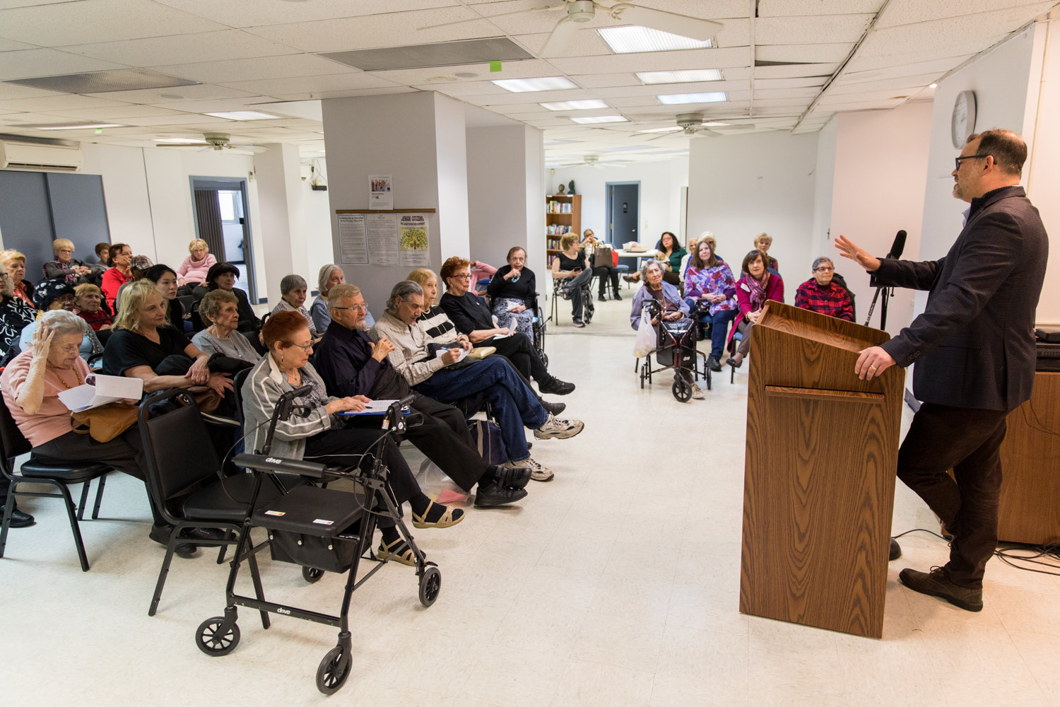 A Feb. 7 appearance by Councilman Andrew Cohen at RSS-Riverdale Senior Services packed the Netherland Avenue space as he sought to hear from neighbors about his legislative efforts downtown.