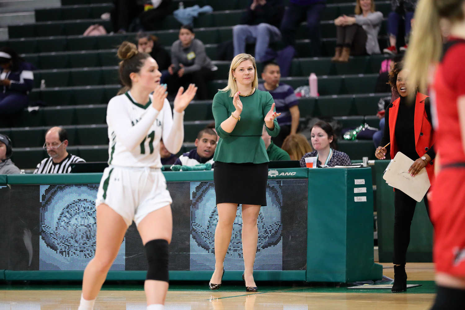 With a victory over Monmouth in Manhattan’s regular-season finale, the Jaspers notched their 15th win of the season, the highest single-season win total in head coach Heather Vulin’s four seasons at the helm.