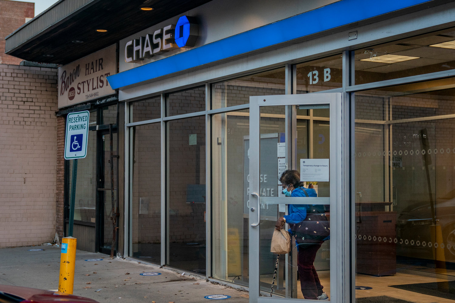 Low foot traffic, nearby branches, and more customers using online services all contribute to the decision to close a branch — but neighbors say the Knolls Crescent location of Chase Bank is critical for older customers and small businesses making cash deposits.
