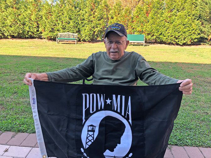 When Irving Liebowitz realized the Hebrew Home at Riverdale was missing a POW/MIA flag, he called on his friends at the Jewish War Veterans post in Merrick to help change that in time for Veterans Day.