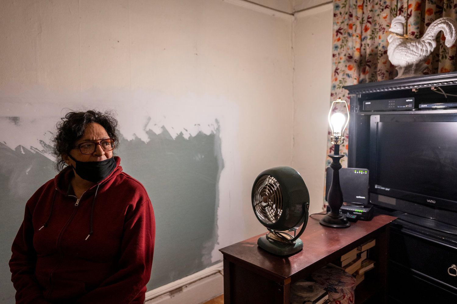 Regina Hall has lived at 3801 Review Place for 50 years, but says over the last few years, unwelcome guests from the rodent family have joined her. Even when a new landlord took over, Hall says the mouse infestation only got worse.