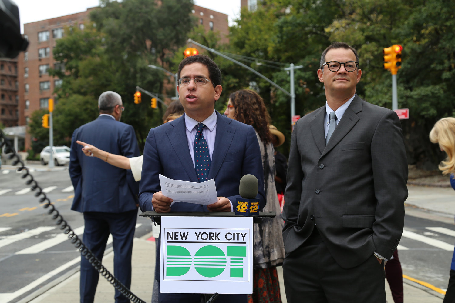 New state transportation deputy secretary Nivardo Lopez was the Bronx borough transportation commissioner at the city level for more than six years. Lopez recalls fondly working closely with Community Board 8, even when more contentious matters sometimes made that relationship a rocky one.