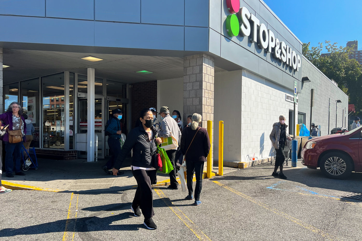 Marble Hill Senior Center took a 1-mile walk to Shop & Stop on Oct. 11. There seniors they learned about exercise and produce with high potassium that reduces high blood pressure.