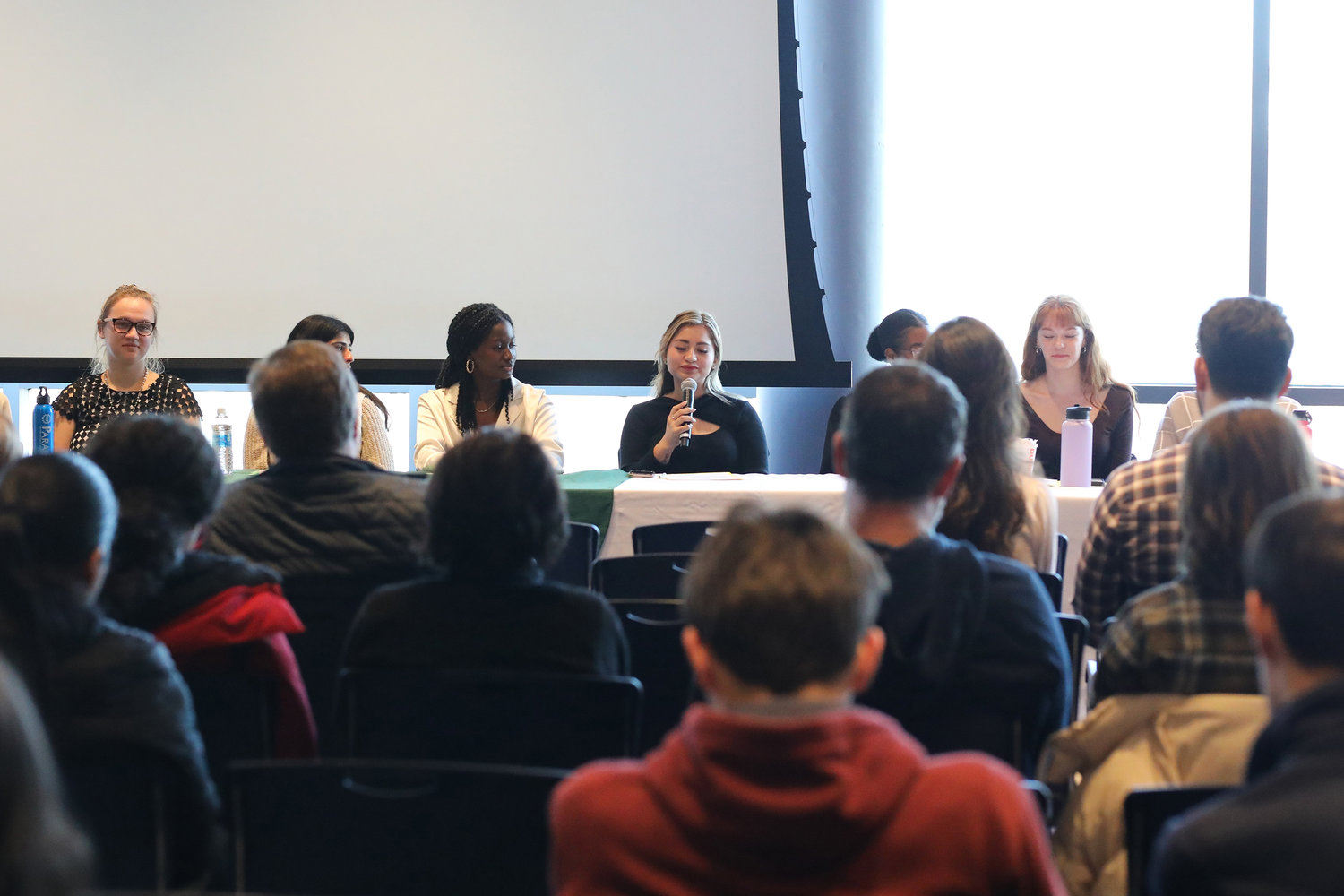 With 20 panelists, around 100 people attended the women in a STEM event on Jan. 28 welcomed alumni, teachers and current students on campus to share their experience, advice and accomplishments.
