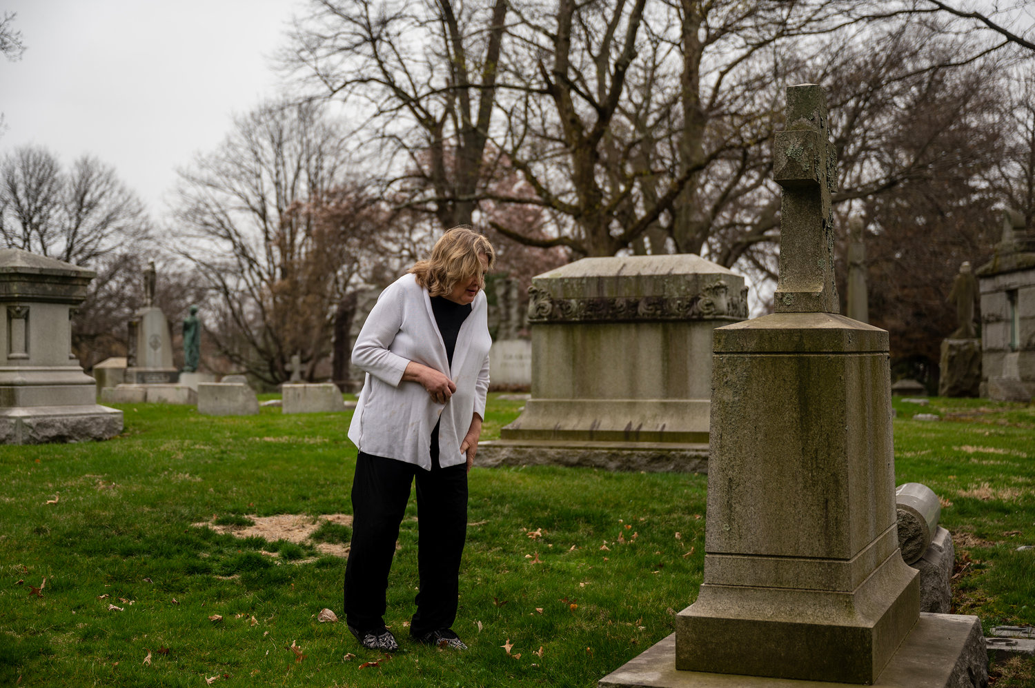 Susan Olsen, the Woodlawn Cemetery historian who gave the Titanic tour, has worked at for more than 40 years. She attended college in Tennessee and received her graduate degree in history at Vanderbilt.