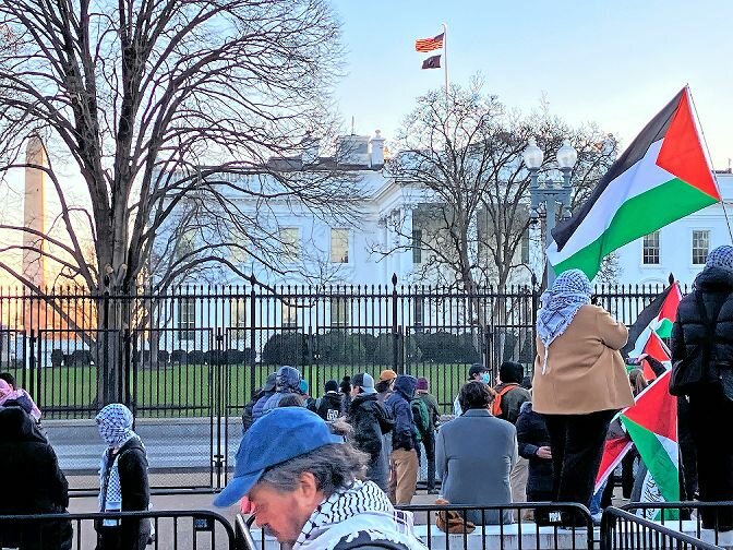A Pro-Palestine protest outside the gates of the White House on Jan. 13. An estimated 400,000 Pro-Palestine protestors gathered at Washington, D.C., to call for a permanent ceasefire and an end to Israel’s ‘genocide’ in Gaza.