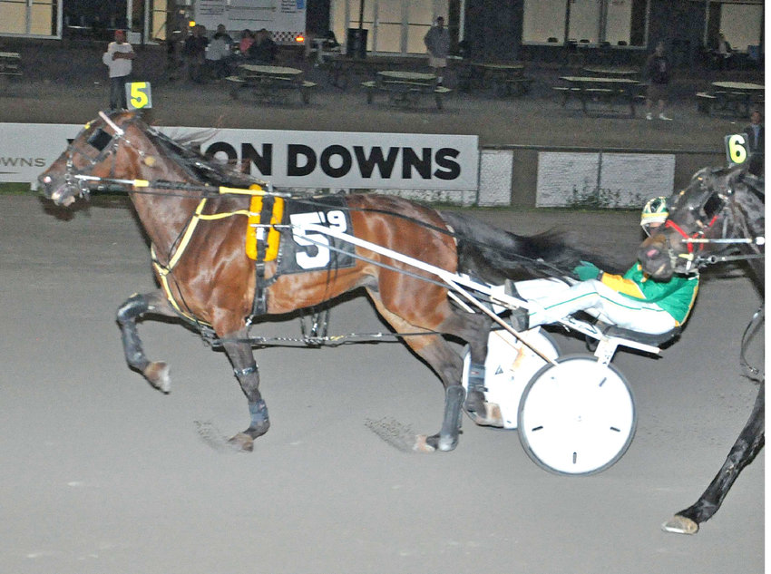 Joxter and driver Dan Daley won the $7,700 Open Trot at Vernon Downs on Saturday night with a late surge. It was the first win of the season for the 4-year-old gelding.