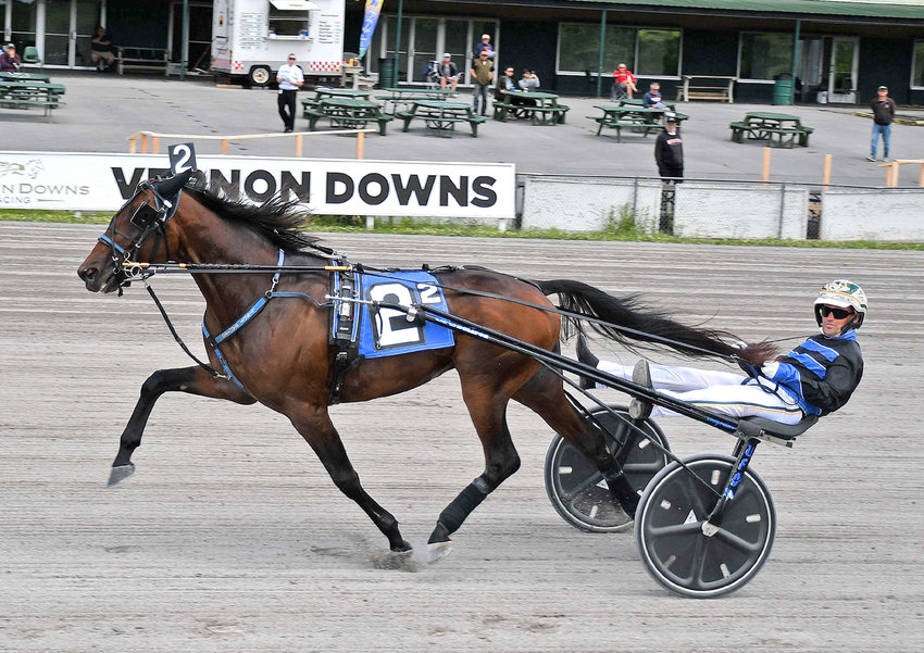 Branded By Lindy and driver Yannick Gingras cruised to victory in the $57,000 first division in New York Sire Stakes racing Friday afternoon at Vernon Downs. It was the horse's first win as a sophomore and ninth of his career.