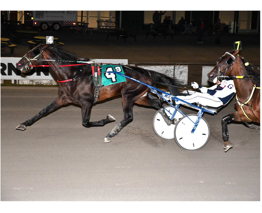 Tokyo Seelster and driver Truman Gale won Saturday's featured $10,000 Open 1 Trot at Vernon Downs. The win, the horse's third of the season, was in a lifetime best of 1:43.2.