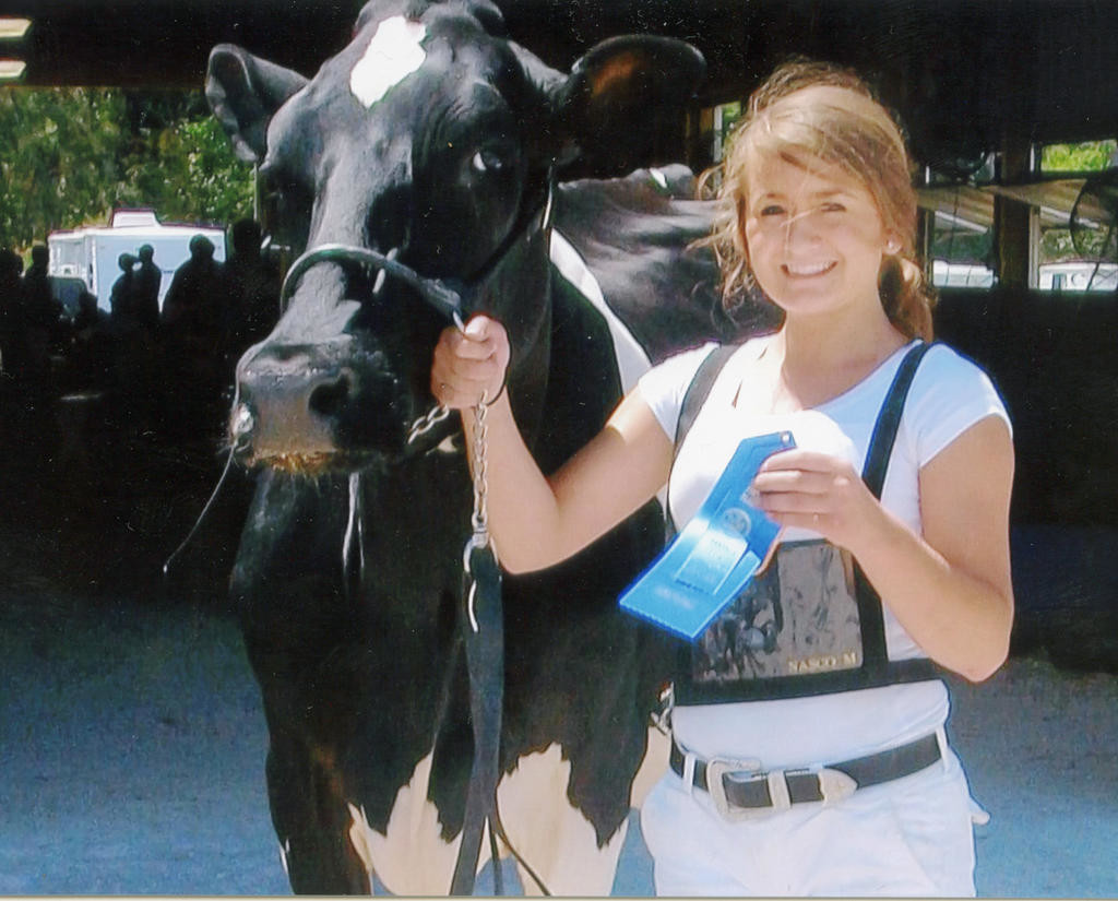 Boonville Teen Earns Honors For Holstein Daily Sentinel 