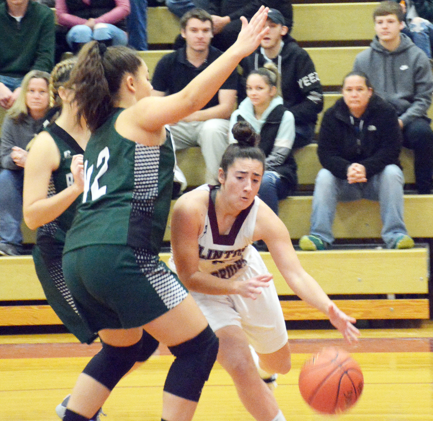 Clinton Girls Post Basketball Win Over Westmoreland Daily Sentinel