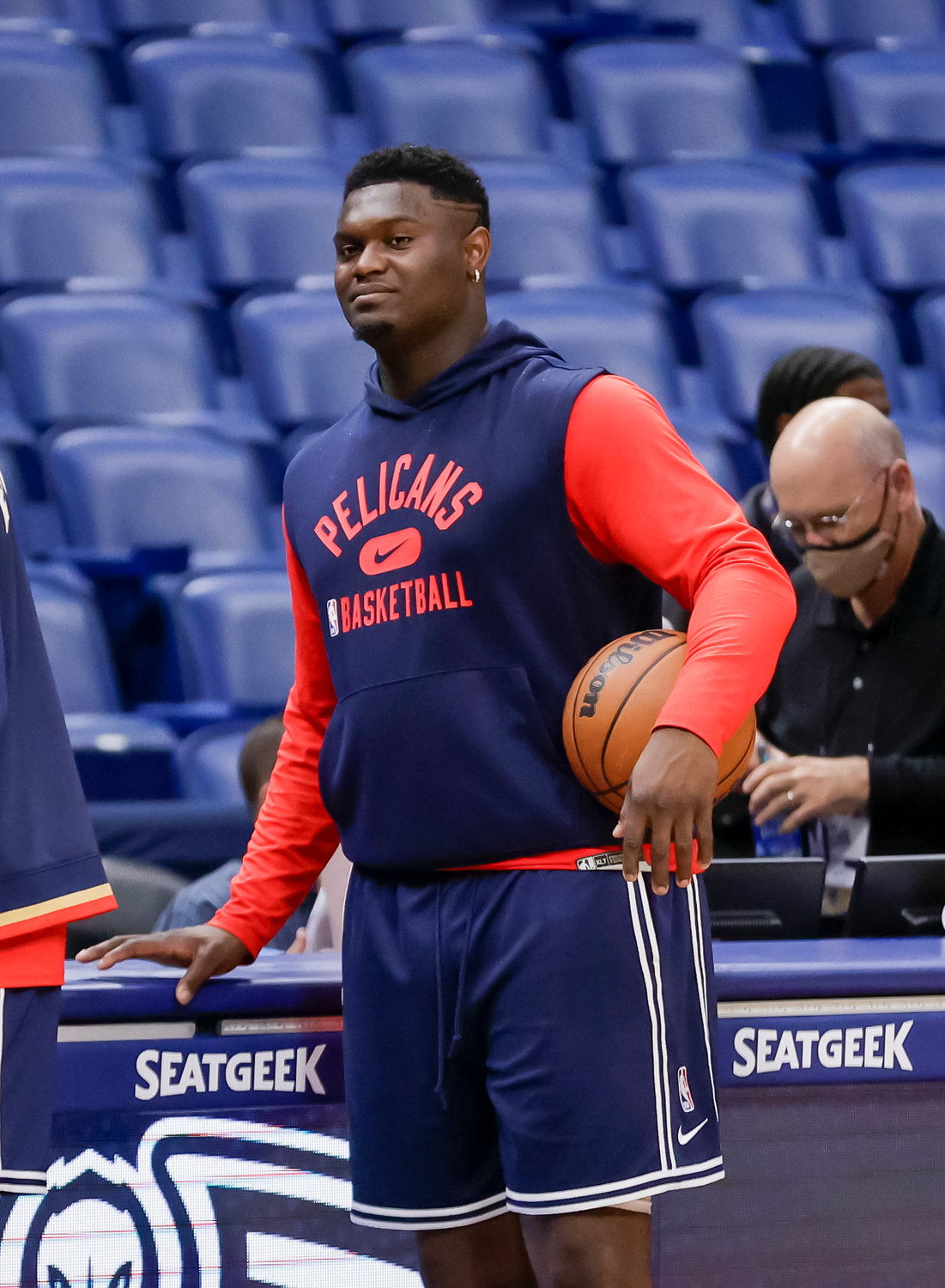 CLEARED FOR ACTION — New Orleans Pelicans forward Zion Williamson (1) stands out on the court during warm ups before the tip off of an NBA game against the New York Knicks in New Orleans, Saturday, Oct. 30. Williamson has been cleared for full team work at practice.