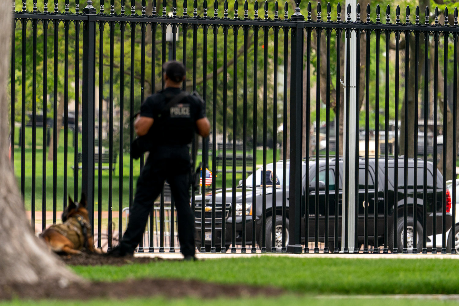 A motorcade with President Joe Biden arrives at the White House in Washington, Monday, April 25, 2022, after Biden spent the weekend in Wilmington, Del. (AP Photo/Andrew Harnik)