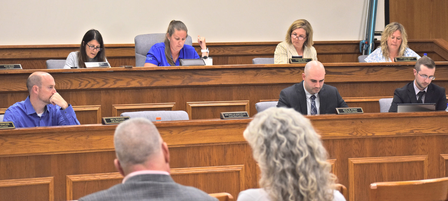 The Oneida City Common Council held a public meeting on Tuesday, June 21.