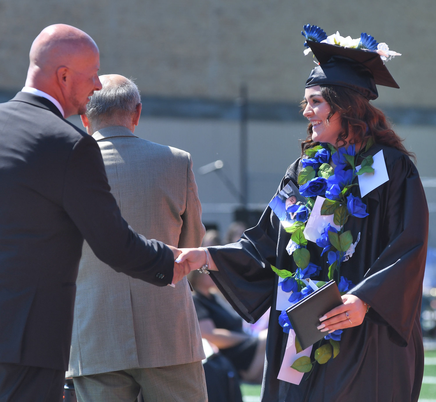 Seniors get diplomas in sunny ceremony Daily Sentinel