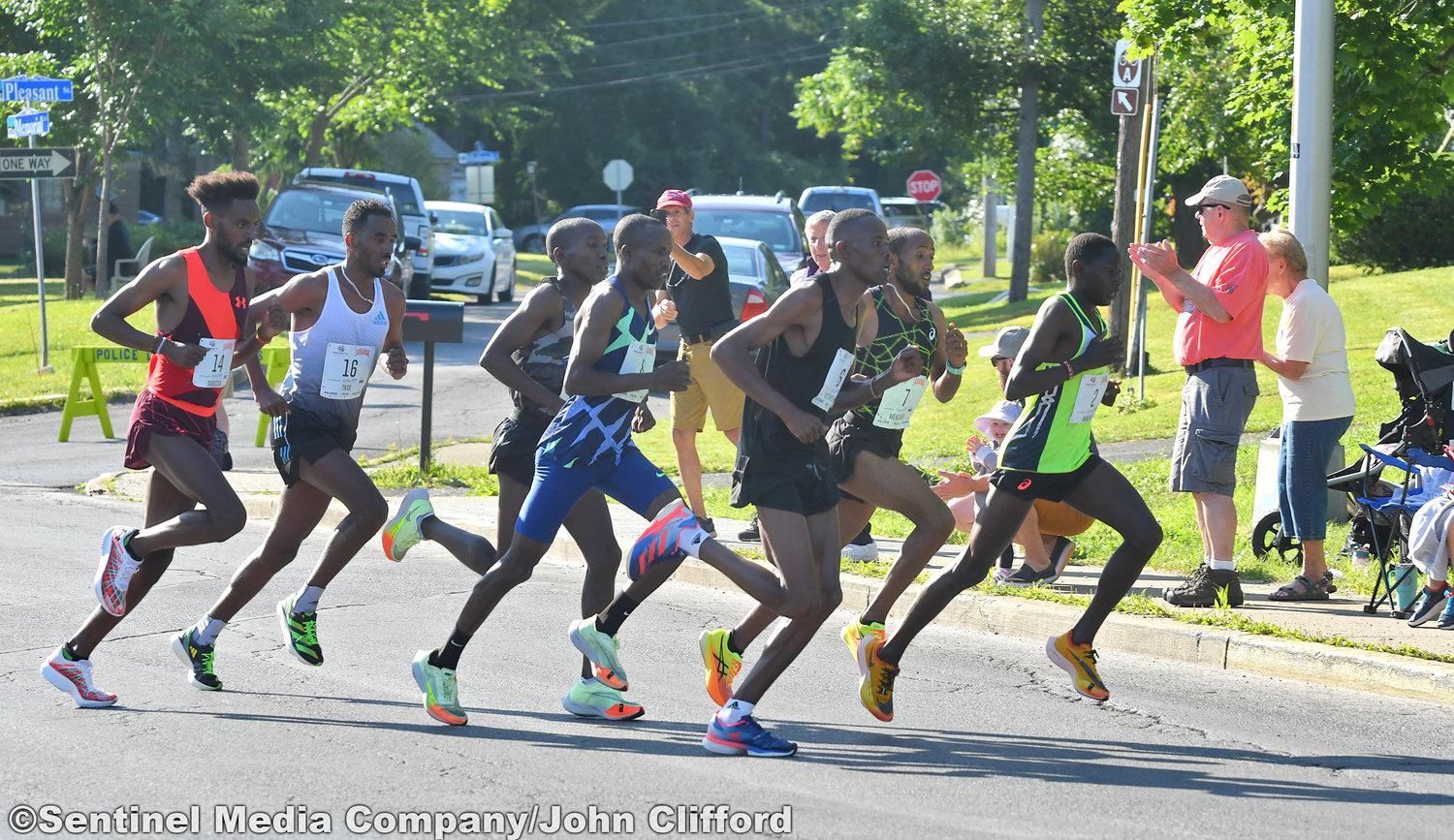 Pack of elite runners of the 45th Boilermaker Road Race make the turn left from Memorial Parkway to  Valley View Road.