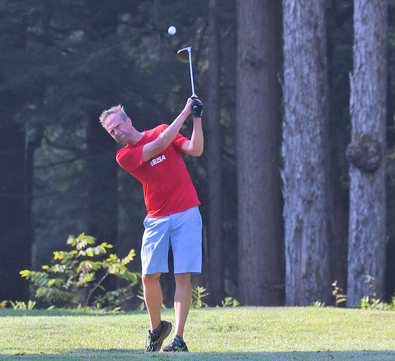 Speedgolfer Wes Cupp tees off on the 13th hole during the New York Speedgolf Open at Rome Country Club Monday morning. Cupp won the tournament by 10 minutes over Ireland’s Rob Hogan.