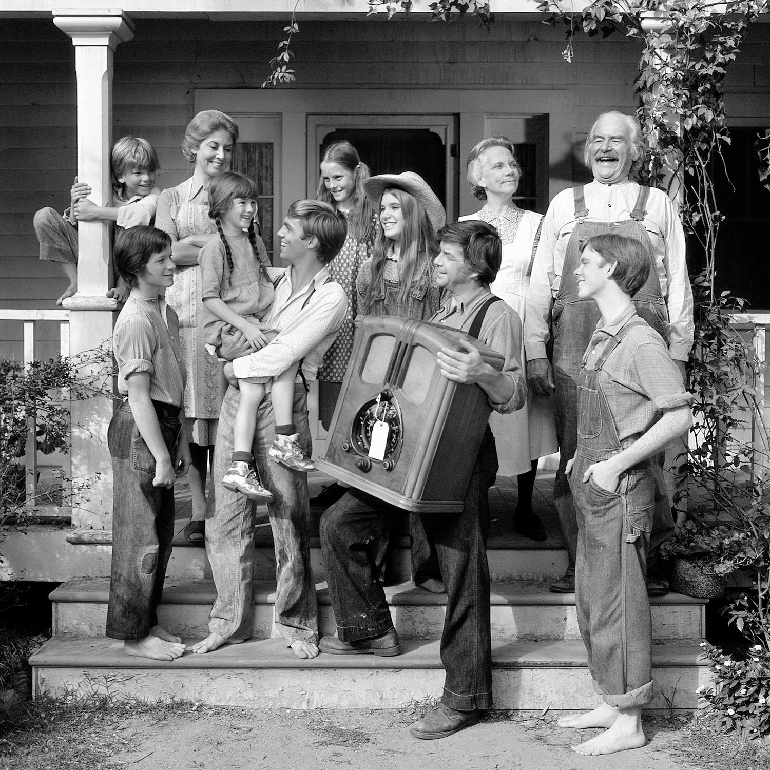This 1974 photo provided by CBS, shows the cast of “The Waltons.”  The show, which debuted in September 1972, still has legions of fans.