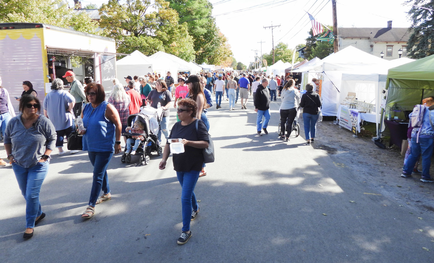 The Remsen Barn Festival of the Arts saw Main Street packed with people looking to sample good foods and take home unique arts and crafts on Saturday, Sept. 24 in the town of Remsen.