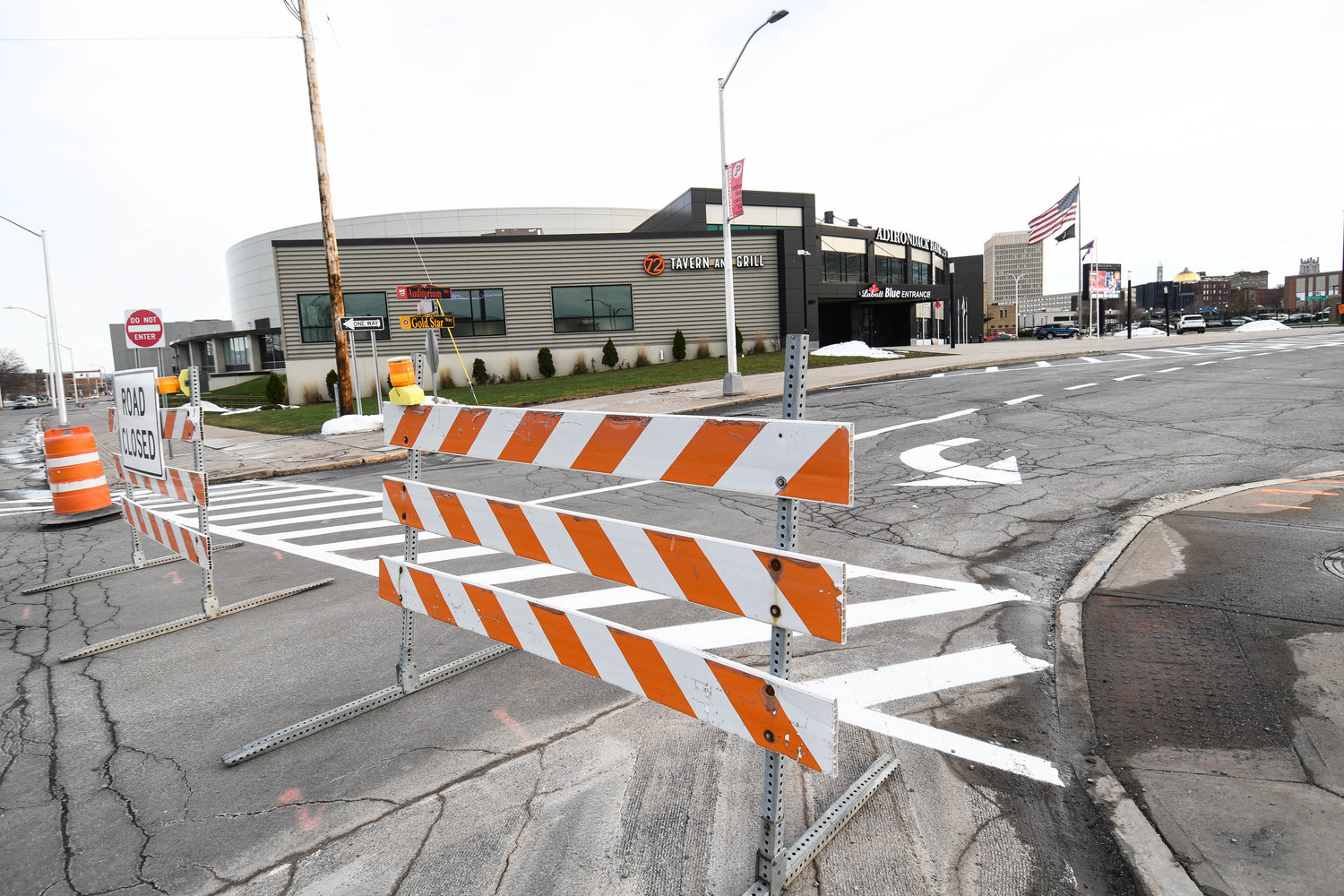 Auditorium Drive, adjacent to the Adirondack Bank Center at the Utica Memorial Auditorium, is now a one-way street according to officials with the New York State Department of Transportation.