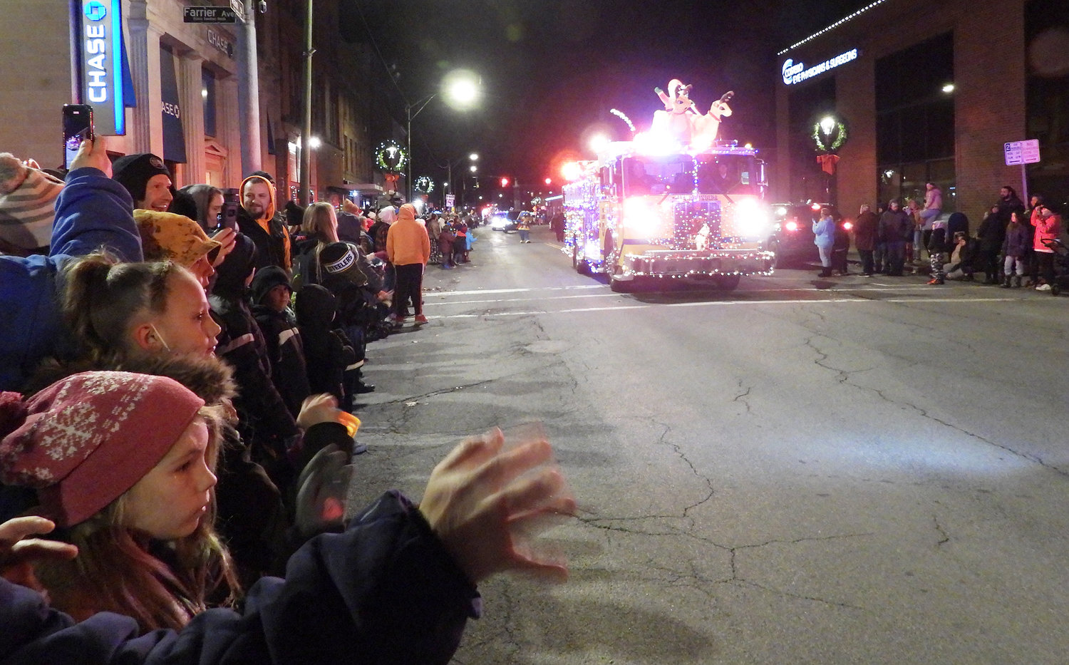 Oneida’s Second Annual Parade of Lights is set to take place this Friday at 6:30 p.m., following a visit from Santa Claus and the city’s annual tree lighting ceremony.
