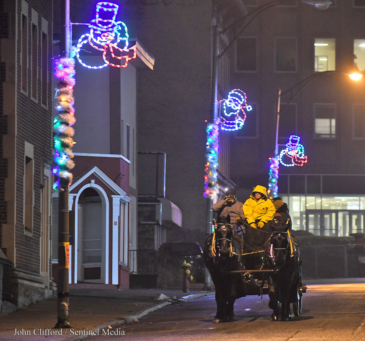 The Bank of Utica New Year's Eve celebration with Lamplit Farms providing revelers rides  Saturday, December 31, 2022.