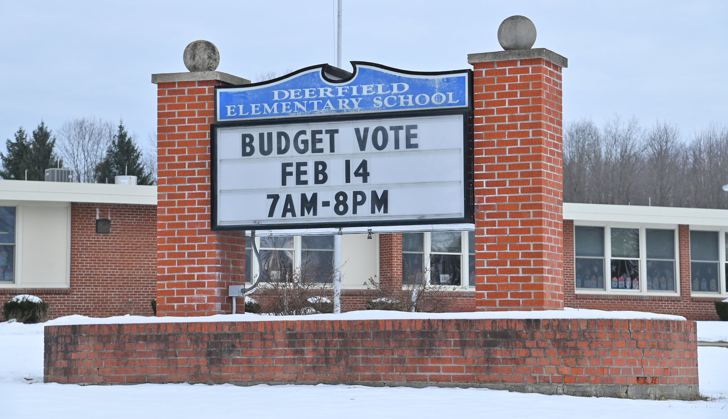Deerfield Elementary School marquee in front of the school Thursday, Feb. 2.
