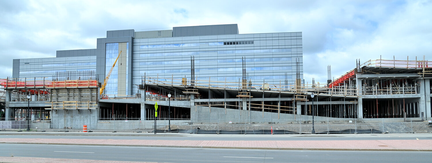 Utica parking garage construction with Winn Hospital in the background Wednesay May17.l