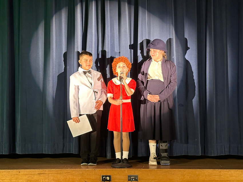 Kids engaged audiences with their performance of “Annie Jr.” at Oak Hill Elementary in March.