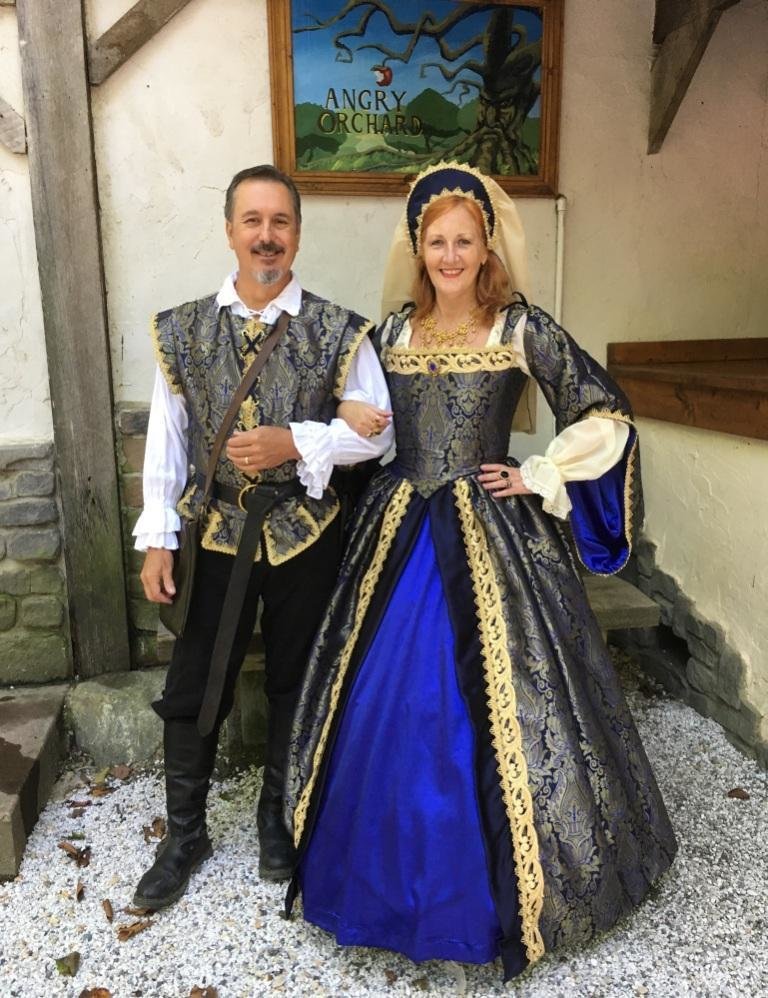 Local Garb Seamstresses Adorn Maryland 