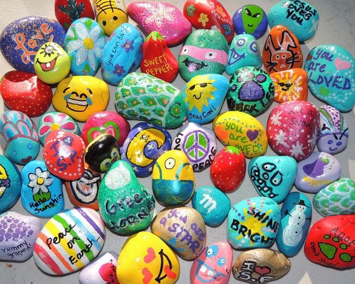 In a world where negativity and fear can be so prevalent, people are using painted rocks to spread kindness is a simple way.