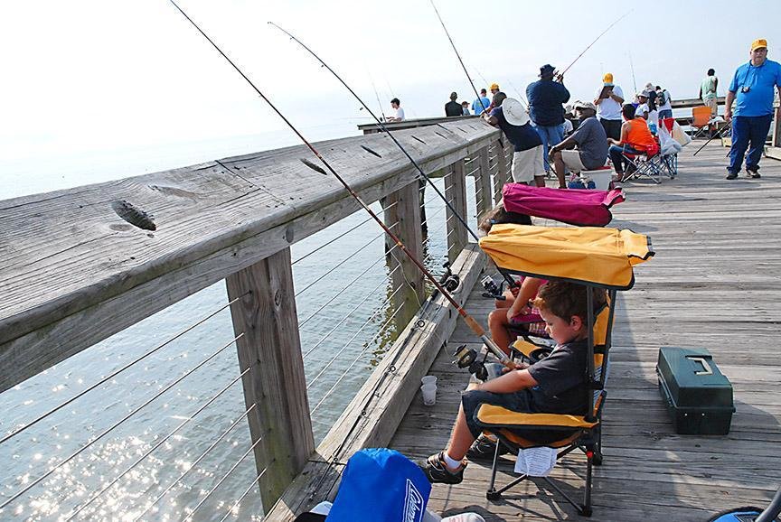 Pasadena Sportfishing Group Hosts Annual Kids Fishing Derby At Downs Park