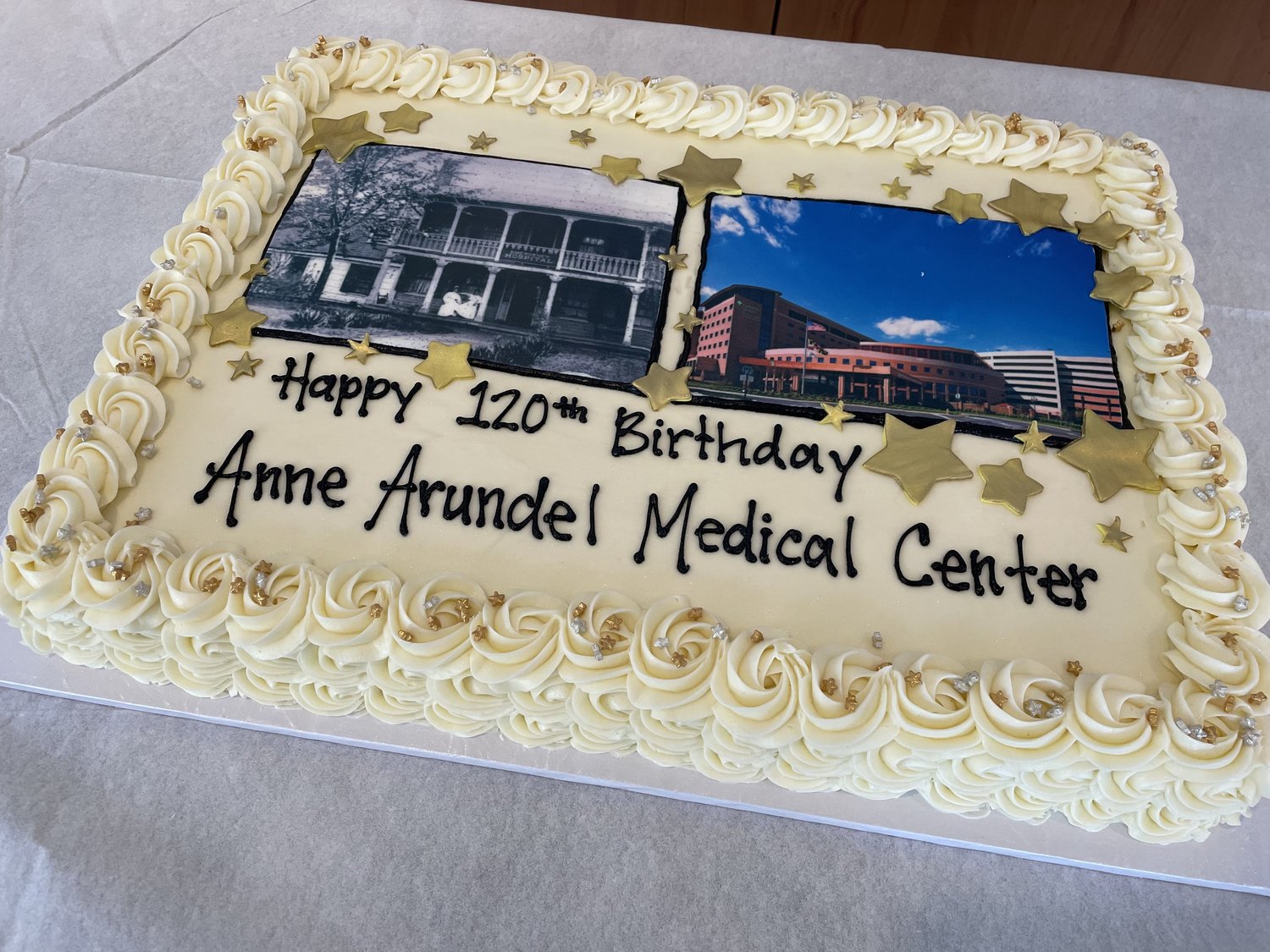 Hospital leaders and staff celebrated the major milestone with a special birthday cake for employees.