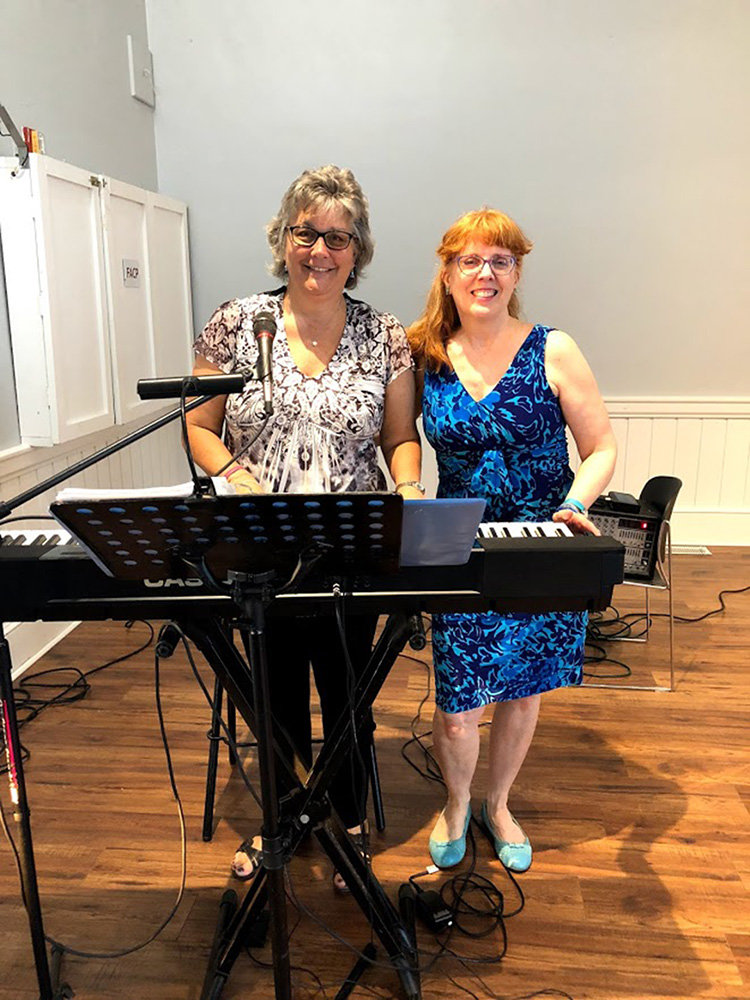 Anita O’Connor and Laurette Hankins-O’Connell performed a cabaret show called “Broadway Goes to the Movies” at The Holy Grounds Center in 2019.