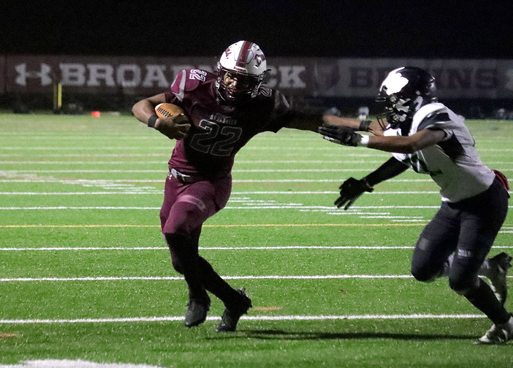 Broadneck’s Ian Maudlin wore down Meade’s defense with 155 yards rushing and three touchdowns.