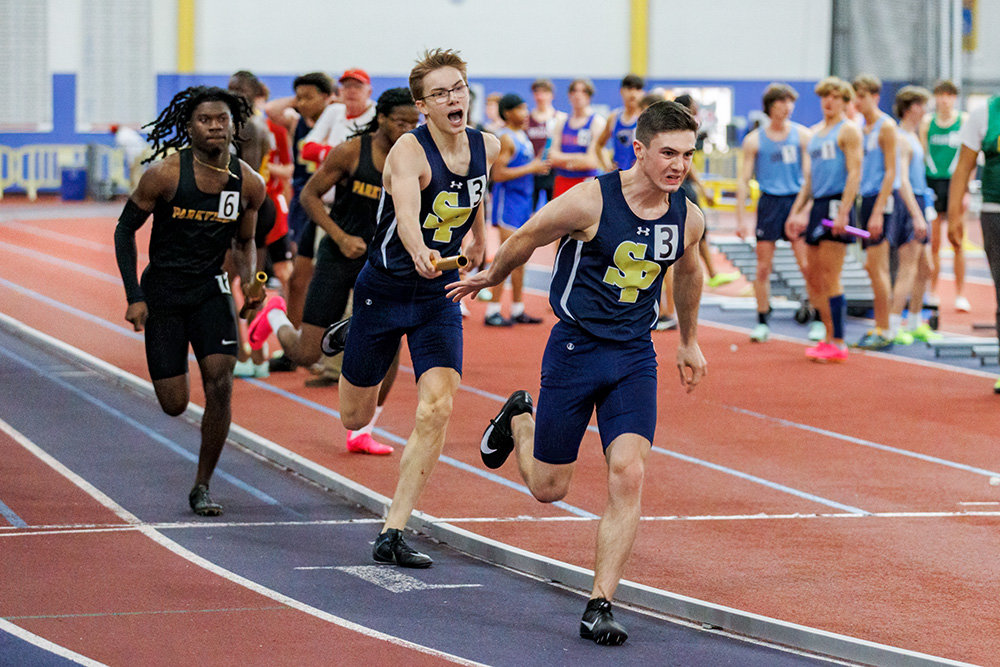 Severna Park gave it their all, but finished near the back of the pack, in the 4x400 meter relay.