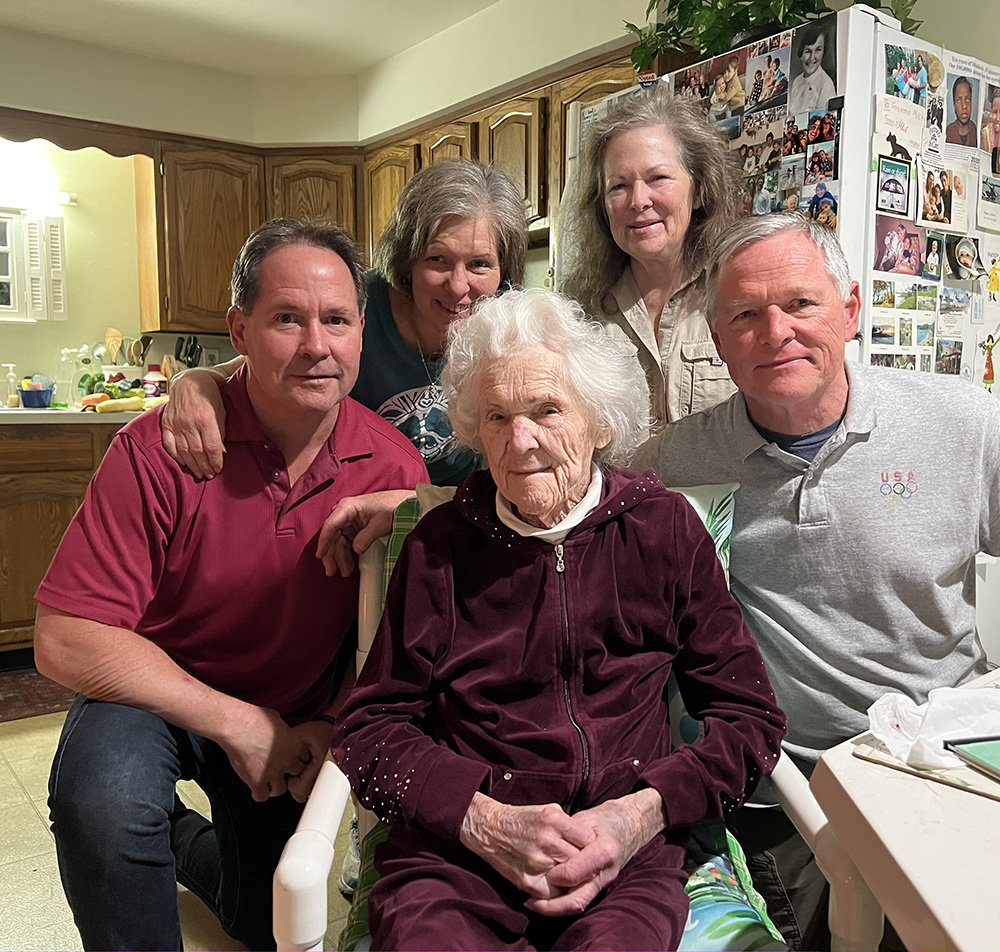 Mikki Carpenter posed with children John, Linda, Dorothy and Bill on February 23, 2023.