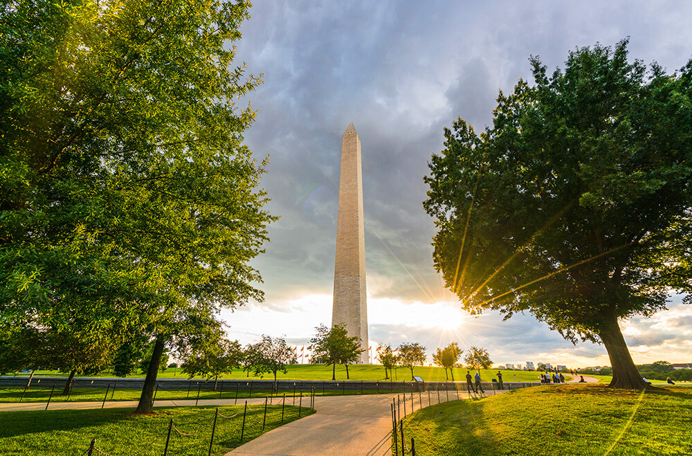 It’s easy to alternate indoor and outdoor activities by popping into one of the many Smithsonian Institute museums that line the National Mall.