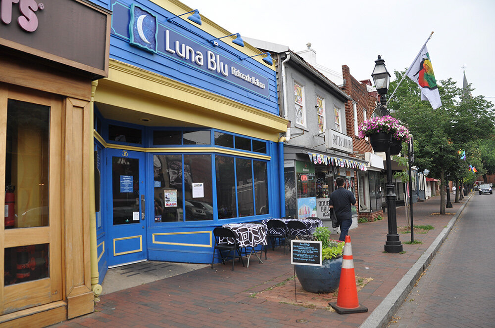 Luna Blu Ristorante Italiano is located at 36 West Street in Annapolis.